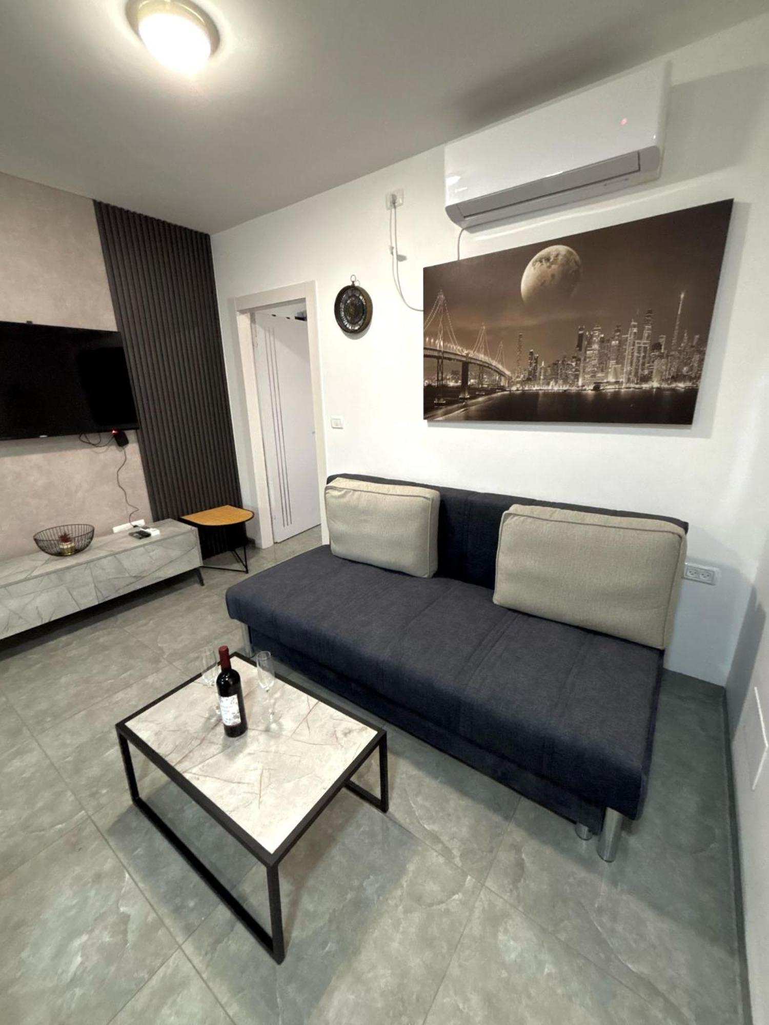 Apartamento אירוח אריאל Hagoshrim Exterior foto